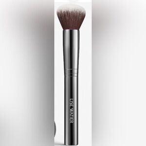 NEW Lise Watier Perfecting Foundation Brush
